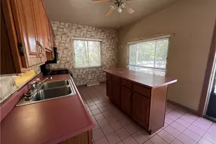 2497 7th St, New Kensington, PA 15068 - Photo 3