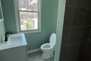 226 S 5th St, Jeannette, PA 15644 - Photo 11