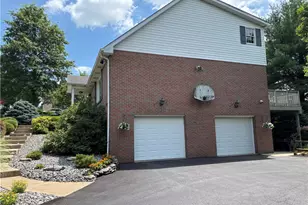 200 Bethany Dr, Hempfield Township, PA 15601 - Photo 5