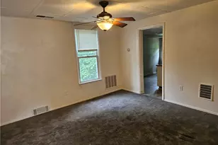 502 Center Ave, Pitcairn, PA 15140 - Photo 9