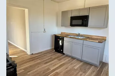 305 Moore Ave, Pittsburgh, PA 15210 - Photo 11