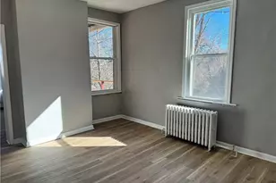 305 Moore Ave, Pittsburgh, PA 15210 - Photo 9