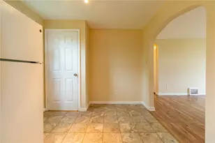 314 Fort Couch Rd, Pittsburgh, PA 15241 - Photo 9