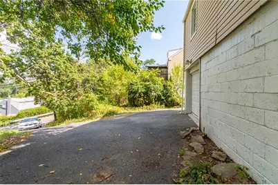 314 Fort Couch Rd, Pittsburgh, PA 15241 - Photo 23