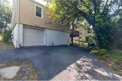 314 Fort Couch Rd, Pittsburgh, PA 15241 - Photo 25