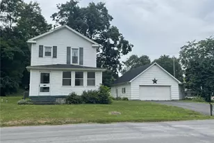 8184 Mercer St, Pulaski Township, PA 16143 - Photo 1