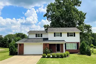 208 Mccartney Dr, Moon/Crescent Twp, PA 15108 - Photo 1