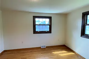 208 Mccartney Dr, Moon/Crescent Twp, PA 15108 - Photo 23