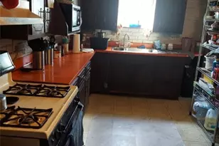 2015 Kenneth Ave, Arnold, PA 15068 - Photo 3