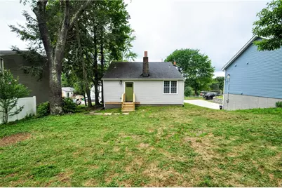 7914 Hemlock St, Ross Twp, PA 15237 - Photo 3