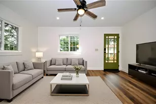 7914 Hemlock St, Ross Twp, PA 15237 - Photo 7