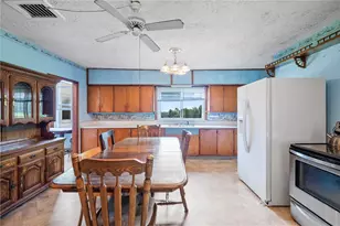 2789 Rutledge Rd, South Pymatuning Township, PA 16154 - Photo 9