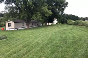 4053 Pioneer Lake Rd, Montgomery-Grant, PA 15724 - Photo 7