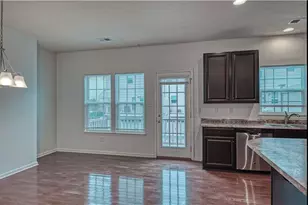 403 Pointe View Dr, Adams Township, PA 16046 - Photo 5