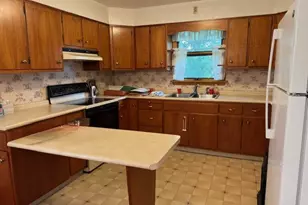 228 Dorothy St, Scottdale, PA 15683 - Photo 3