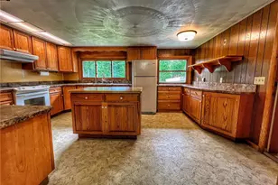 14 Steingrabe Rd, East Lackawannock Township, PA 16142 - Photo 7