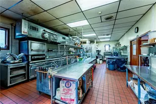 400 S Center Ave, New Stanton, PA 15672 - Photo 23