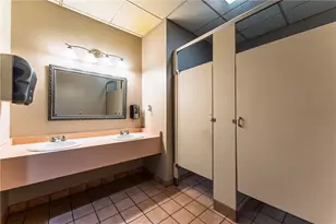 400 S Center Ave, New Stanton, PA 15672 - Photo 41