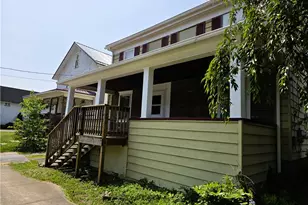 121 N Main St, Montgomery-Grant, PA 15724 - Photo 29