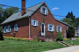 1015 Middletown Rd, Hempfield Township, PA 15672 - Photo 1