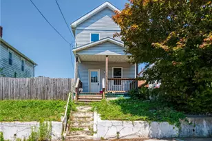 522 Jefferson St, Rochester, PA 15074 - Photo 1