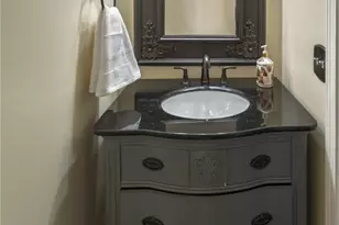 1910 Overland Ct, Pittsburgh, PA 15101 - Photo 17