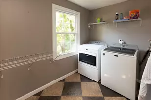 1910 Overland Ct, Pittsburgh, PA 15101 - Photo 21