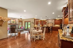 300 McCutcheon Ct, Pine Township, PA 15044 - Photo 17