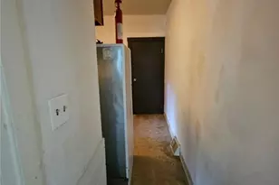 1907 Delaware Ave, Pittsburgh, PA 15218 - Photo 9