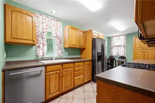 147 Laughlin Ave, Pittsburgh, PA 15210 - Photo 9