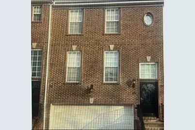 523 E Vanderbilt Ct, Adams Township, PA 16046 - Photo 3