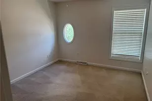 523 E Vanderbilt Ct, Adams Township, PA 16046 - Photo 25