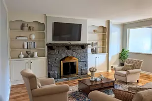 4115 Brownsville Rd, South Park, PA 15129 - Photo 5