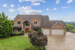 626 Oakcrest Dr, North Huntingdon, PA 15642 - Photo 1