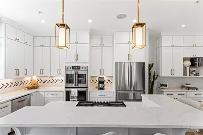 3729 Mulberry Way, Pittsburgh, PA 15201 - Photo 9