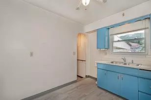 2488 Banks School Rd, Hampton, PA 15044 - Photo 13