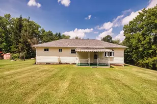 2488 Banks School Rd, Hampton, PA 15044 - Photo 3