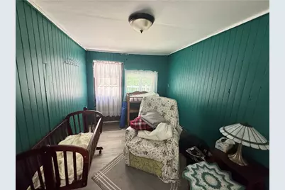 21 S Round Street, Union Township, PA 16101 - Photo 5