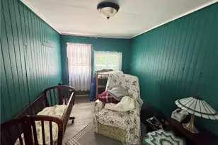 21 S Round St, Union Township, PA 16101 - Photo 5