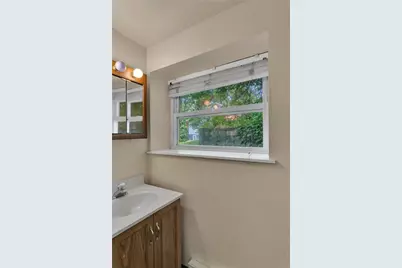 932 Dixon Ave, North Versailles, PA 15137 - Photo 15