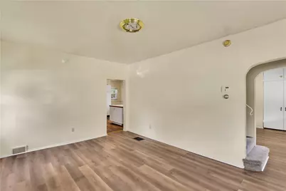 932 Dixon Ave, North Versailles, PA 15137 - Photo 7