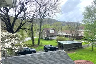 100 McCain St, Linesville Boro, PA 16236 - Photo 3