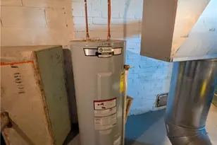 1421 Meadow St, McKeesport, PA 15132 - Photo 13