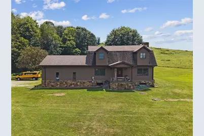 576 Stoney Run Rd, Derry Township, PA 15717 - Photo 1