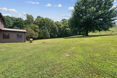 576 Stoney Run Rd, Derry Township, PA 15717 - Photo 7