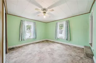 178 Locust St, Cecil, PA 15350 - Photo 23