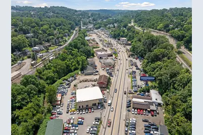 1641 Saw Mill Run Blvd, Pittsburgh, PA 15210 - Photo 43