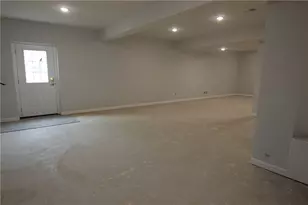 110 Harrowgate Ln, Peters Township, PA 15317 - Photo 13