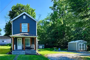 1429 W Washington St, Union Township, PA 16101 - Photo 1