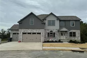 118 Harrowgate Ln, Peters Township, PA 15317 - Photo 1